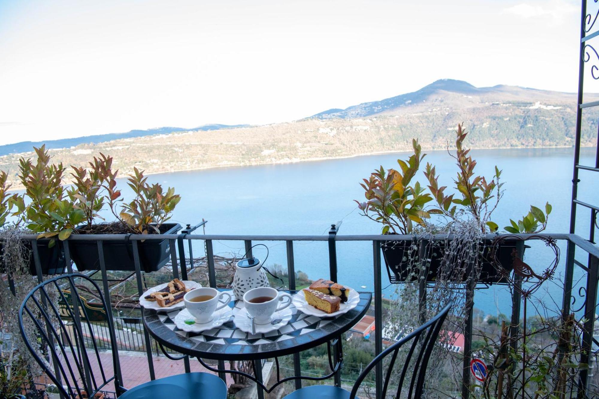 كاستل غاندولفو B&B Carpe Diem Vista Lago المظهر الخارجي الصورة